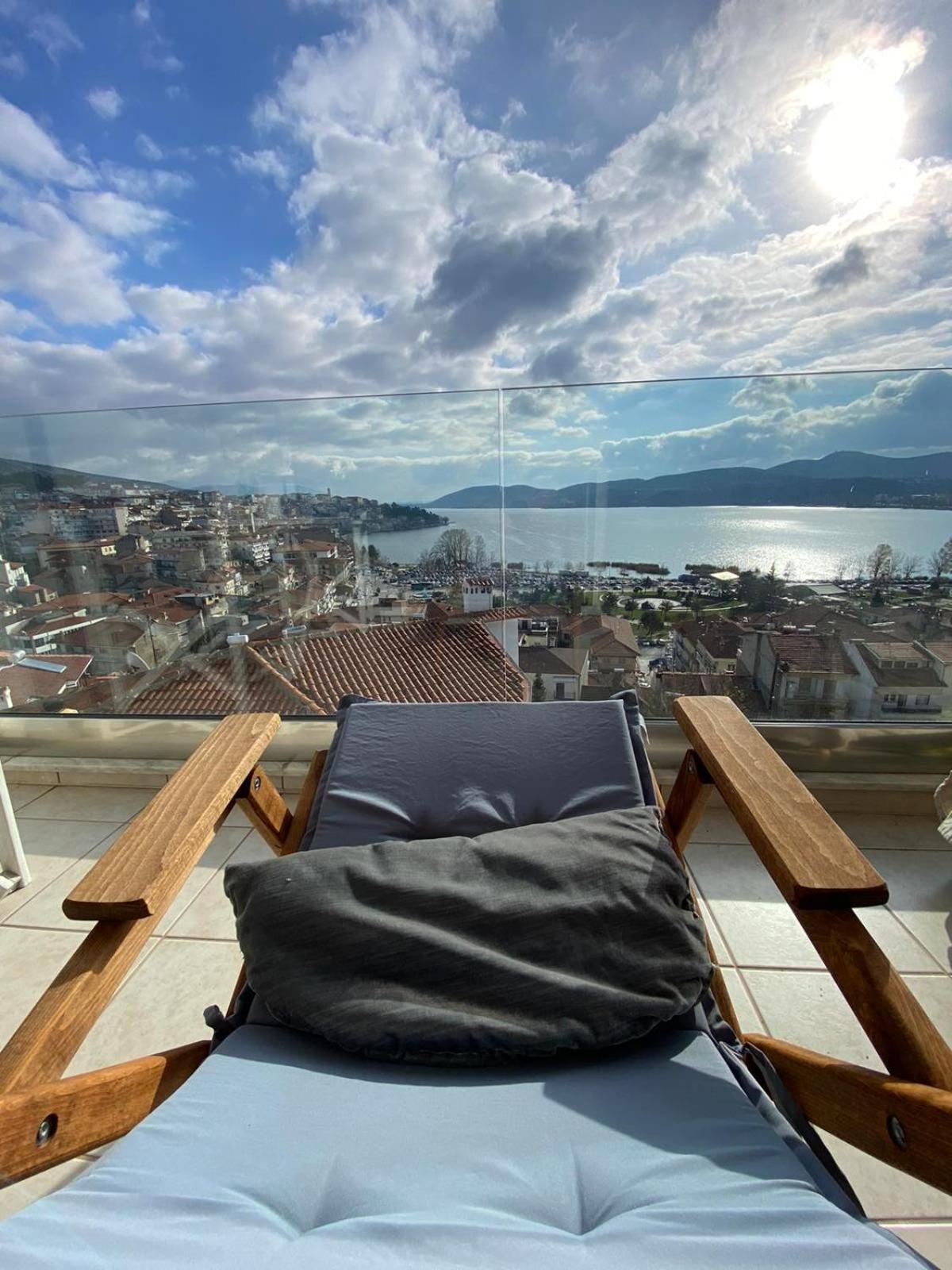 Calm Lake Balcony Kastoria Extérieur photo
