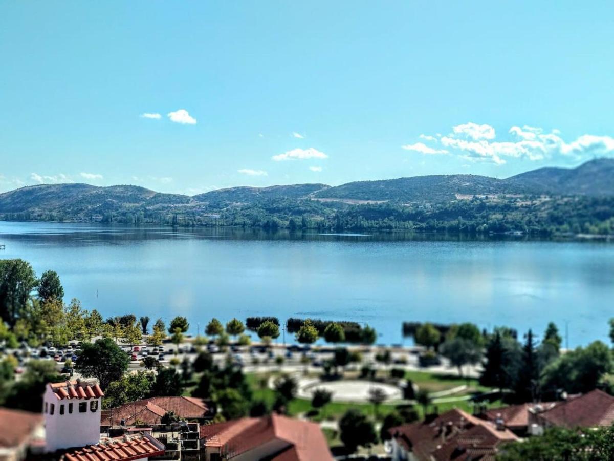 Calm Lake Balcony Kastoria Extérieur photo